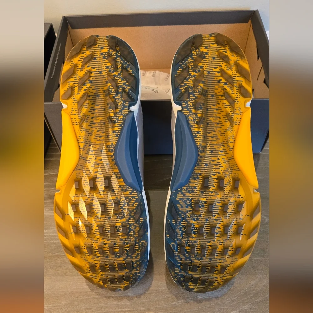 GOLF Ecco Men's Gray and Yellow Sneakers Biom Cloudlite 11-11.5 BNIB - Picture 3 of 6